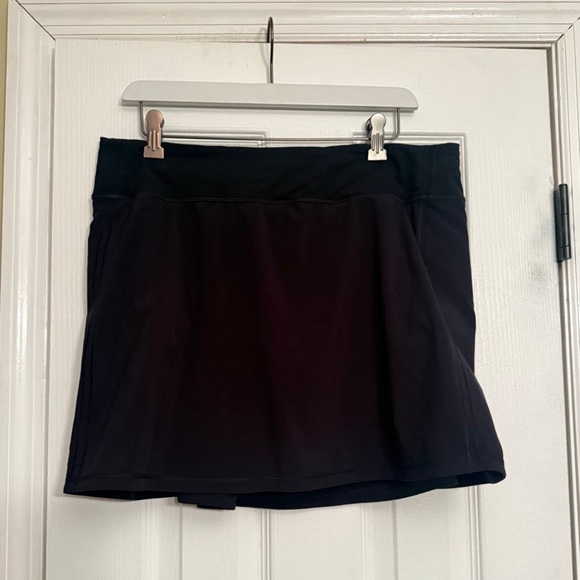 Lululemon black long pace rival skirt 10 $89 extra long - Picture 7 of 12